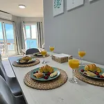 Tu Ventana Al Mar Vistas Unicas, Diseno Y Relax * Fuengirola
