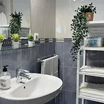 Tu Ventana Al Mar Vistas Unicas, Diseno Y Relax Apartamento