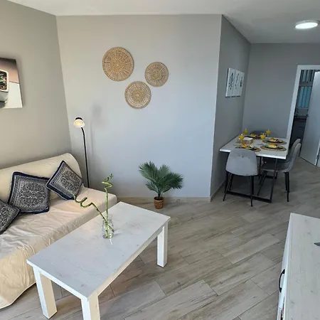 Tu Ventana Al Mar Vistas Unicas, Diseno Y Relax *