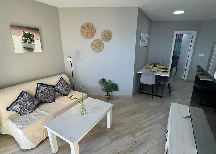 Tu Ventana Al Mar Vistas Unicas, Diseno Y Relax *