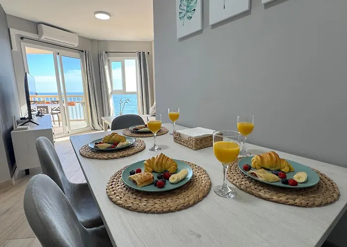 Tu Ventana Al Mar Vistas Unicas, Diseno Y Relax * Fuengirola